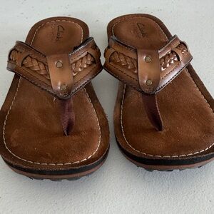 Clarks Chestnut Leather Thong Sandals